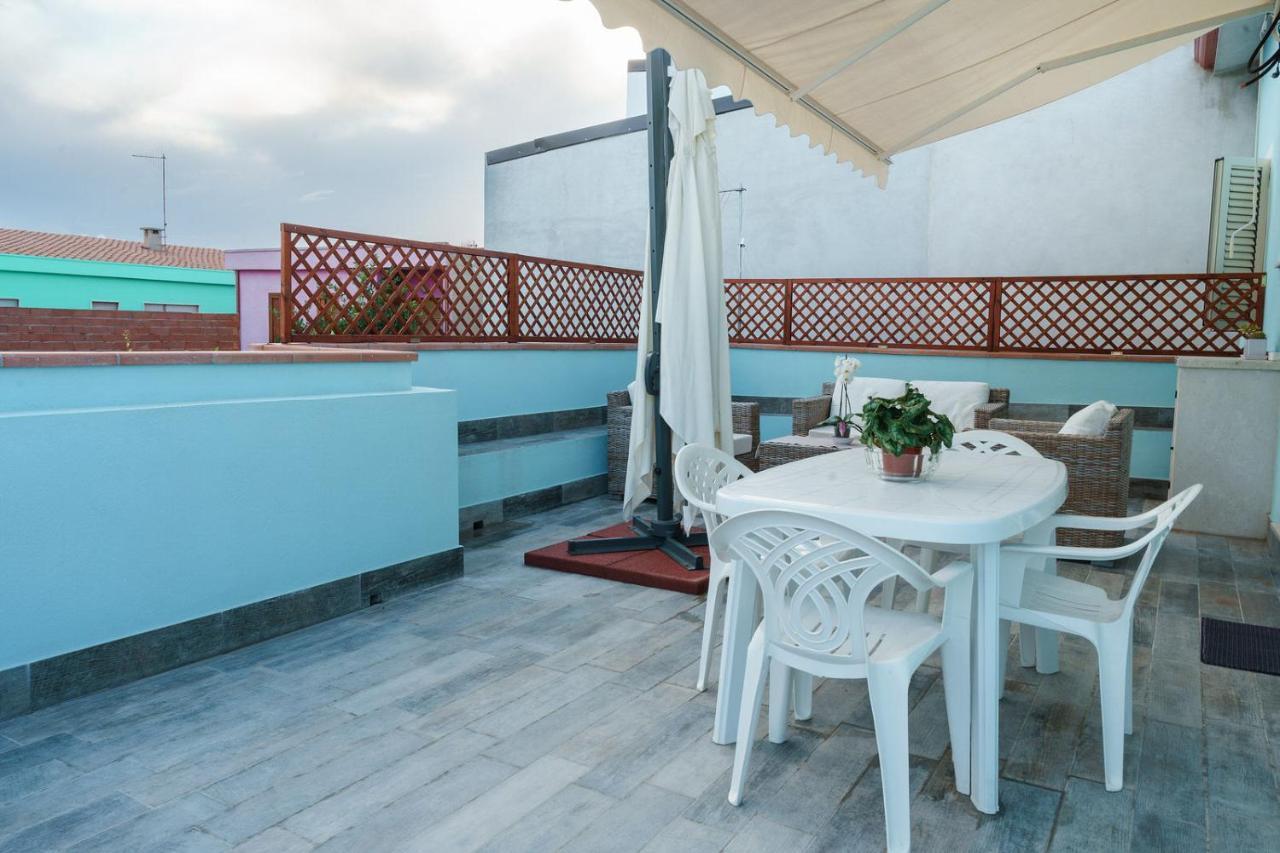 Holiday Home Alle Pavoncelle, Indipendente Con Terrazzo Di 60 Mq Portoscuso Exterior photo