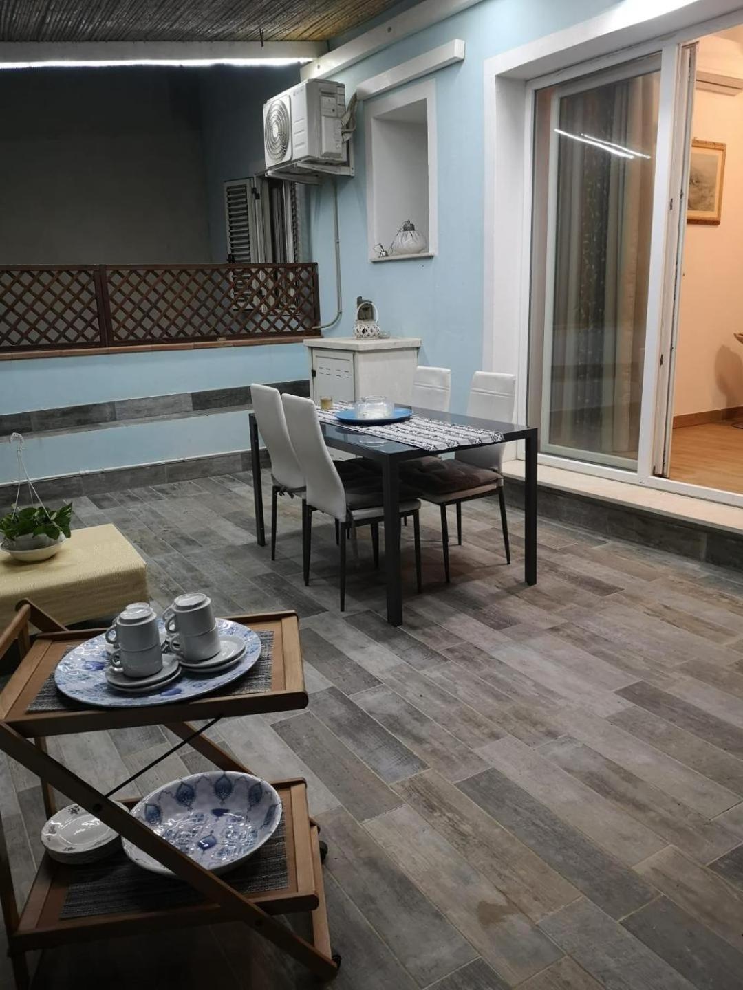 Holiday Home Alle Pavoncelle, Indipendente Con Terrazzo Di 60 Mq Portoscuso Exterior photo